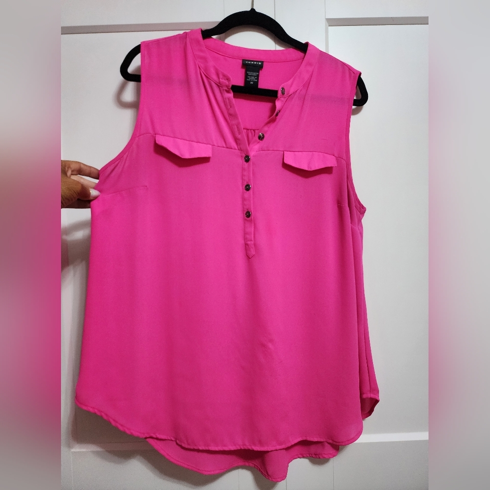Torrid Vibrant Pink Sleeveless Blouse